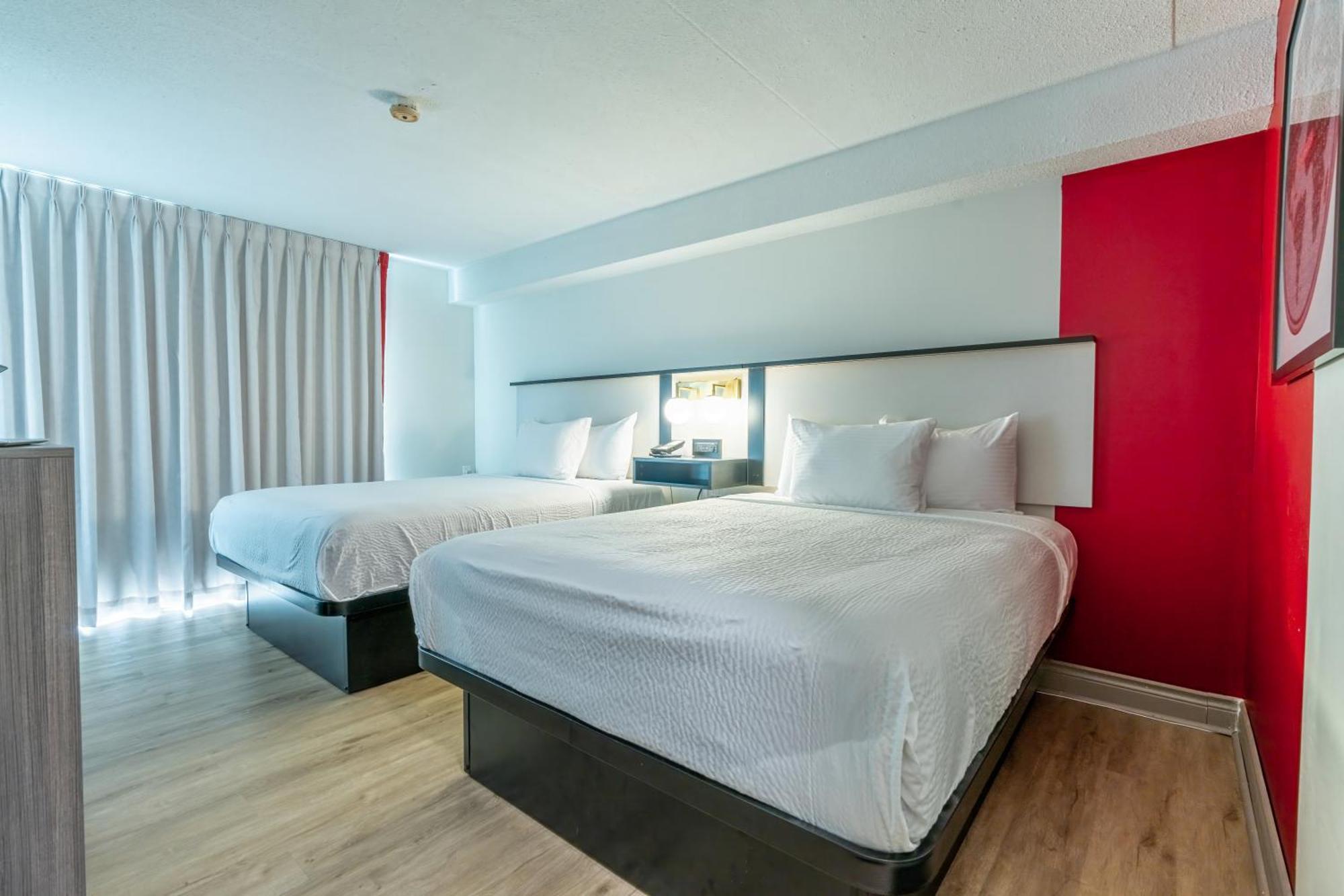 موتيل Ramada By Wyndham كينفستون المظهر الخارجي الصورة