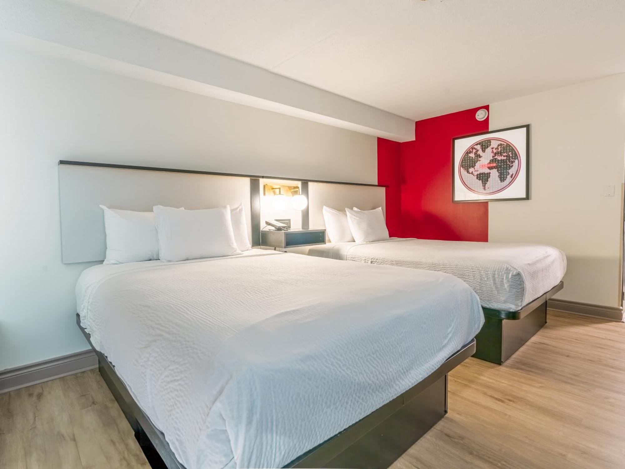 موتيل Ramada By Wyndham كينفستون المظهر الخارجي الصورة