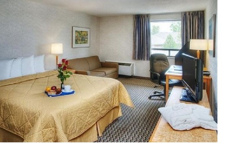 موتيل Ramada By Wyndham كينفستون المظهر الخارجي الصورة